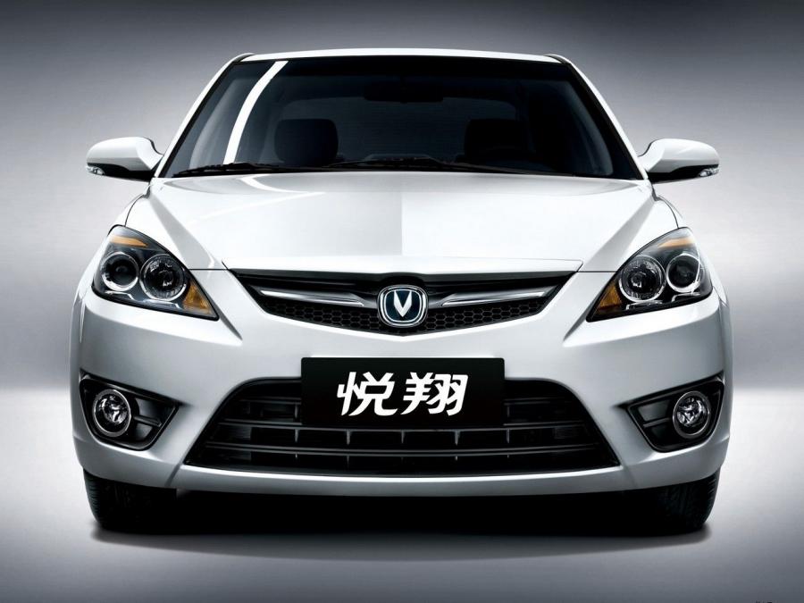  ChangAn Yuexiang 2012 года  (фото 2 из 2)